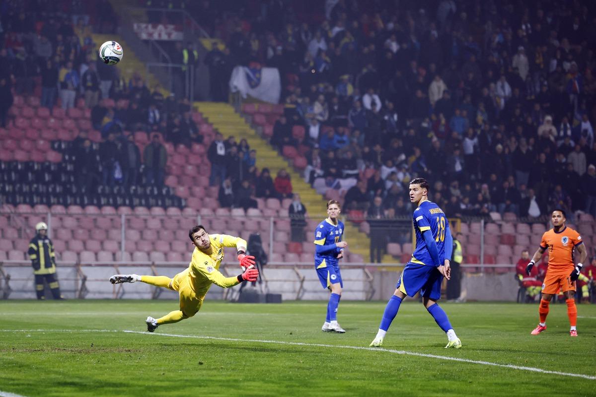 据罗马诺的 据罗马诺的